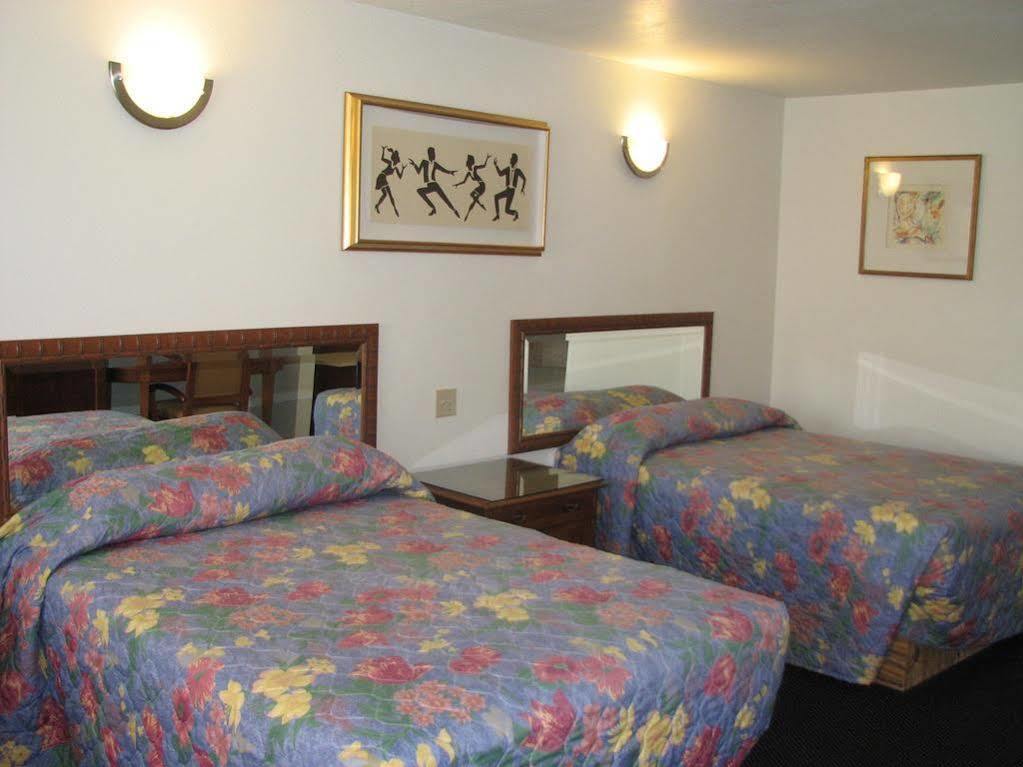 Rodeway Inn Santa Ana Luaran gambar